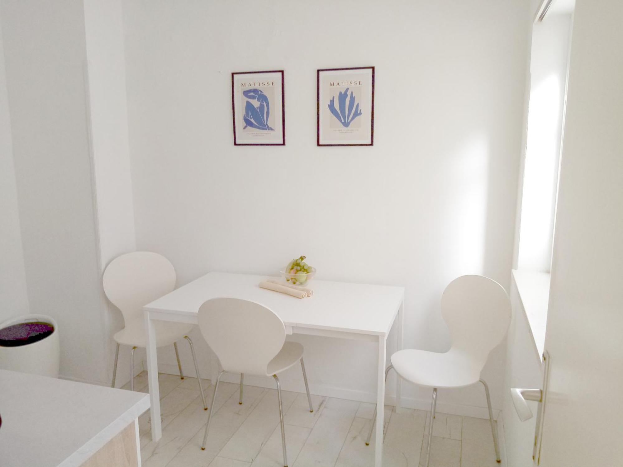 Apartment Emi